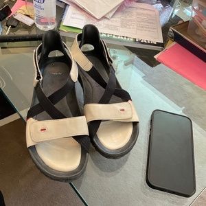 Wolky Sandal Size 8